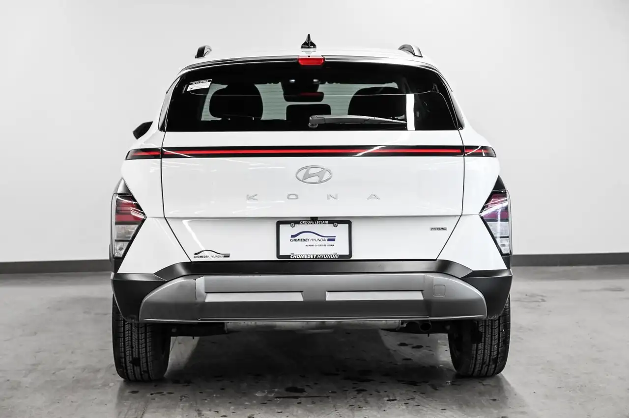 Hyundai KONA photo Hyundai KONA