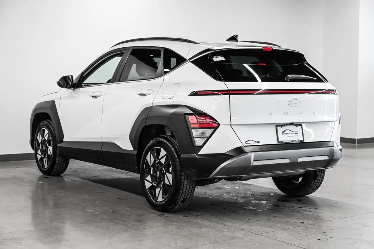 Hyundai KONA photo Hyundai KONA
