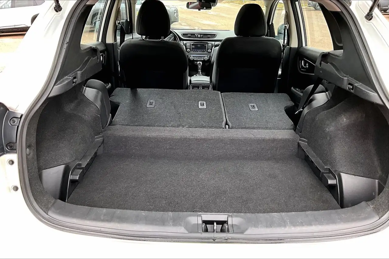 Nissan Qashqai снимка Nissan Qashqai