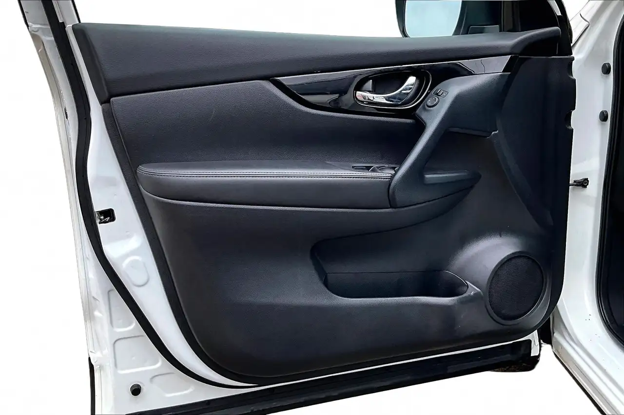 Nissan Qashqai снимка Nissan Qashqai
