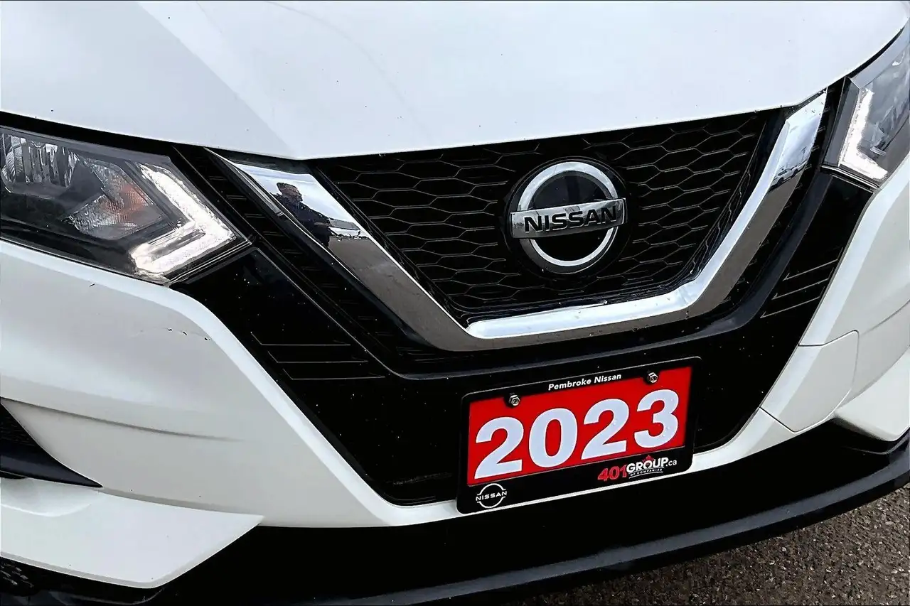 Nissan Qashqai снимка Nissan Qashqai