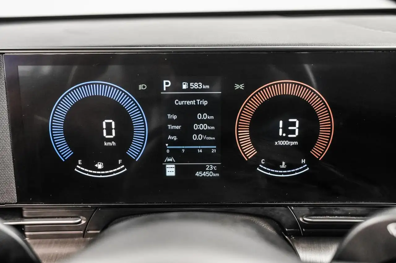 Hyundai KONA photo Hyundai KONA