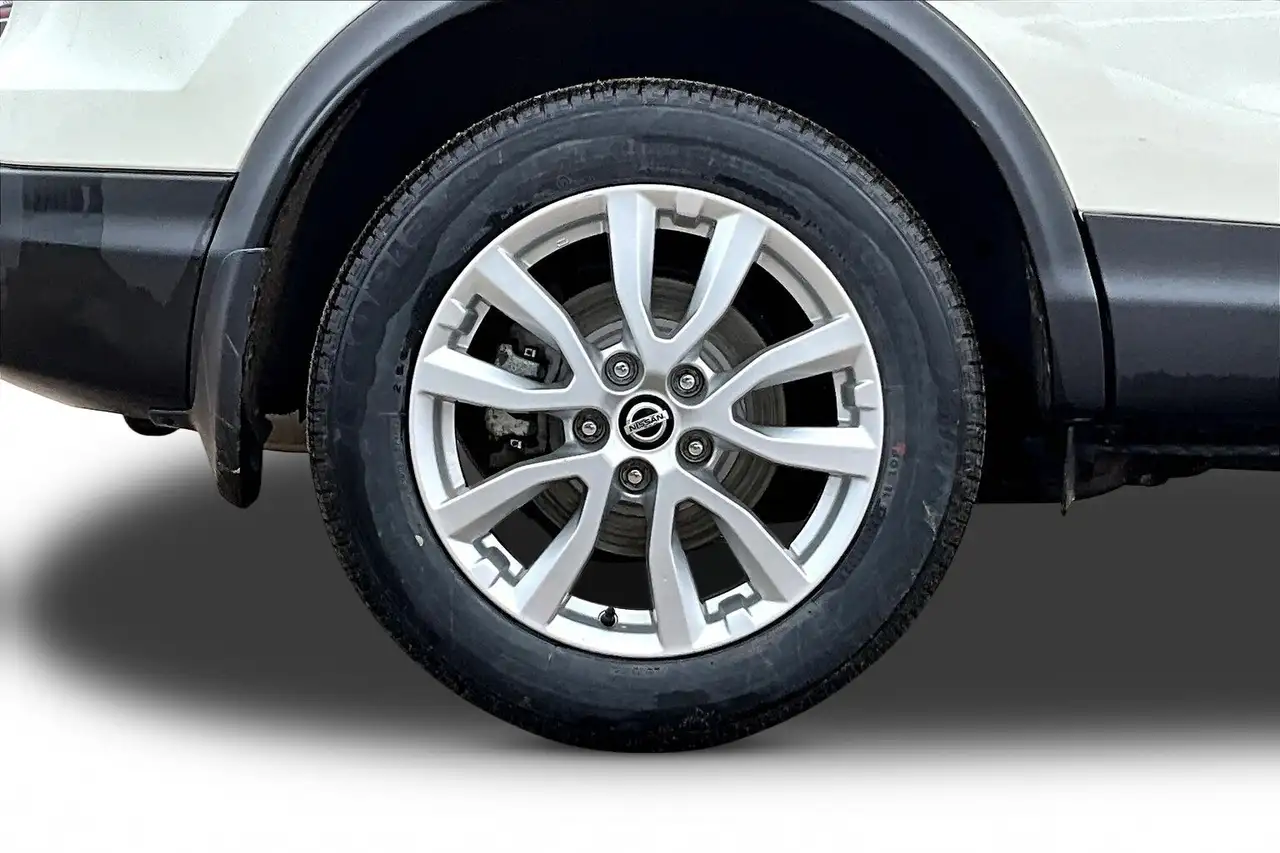 Nissan Qashqai снимка Nissan Qashqai