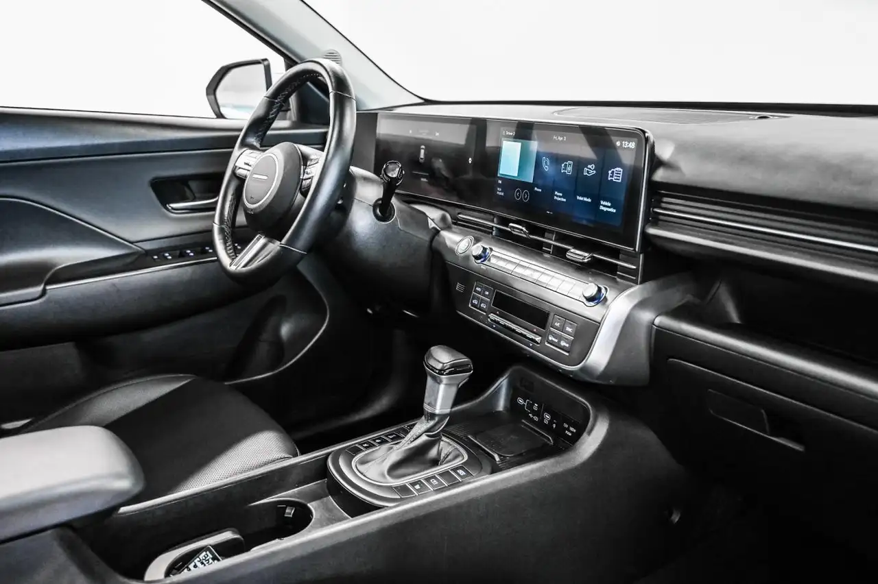 Hyundai KONA photo Hyundai KONA