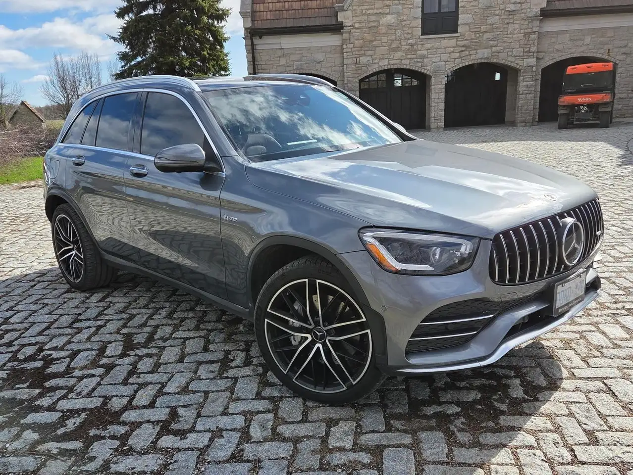Mercedes-Benz GLC снимка Mercedes-Benz GLC