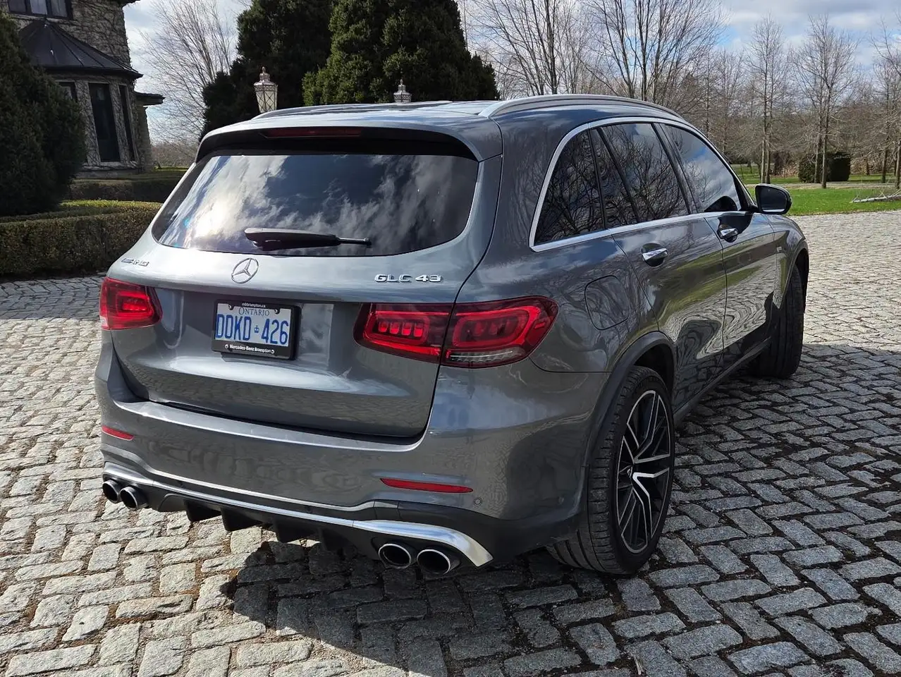 Mercedes-Benz GLC снимка Mercedes-Benz GLC