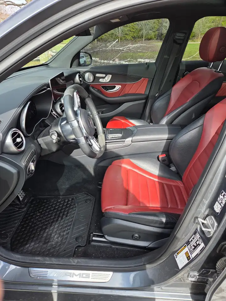 Mercedes-Benz GLC снимка Mercedes-Benz GLC