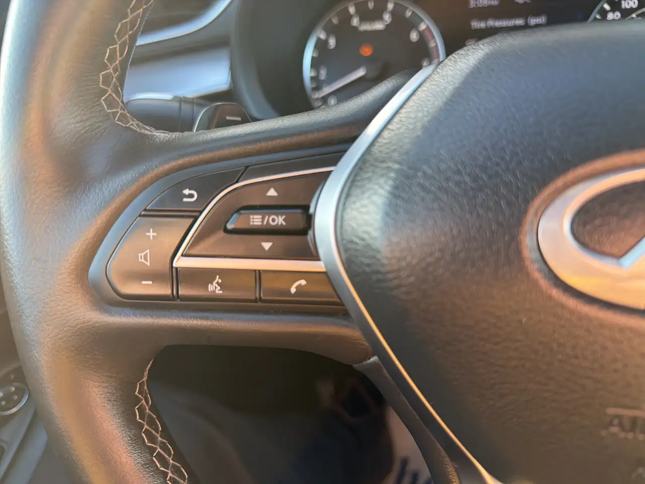 Infiniti QX50 снимка Infiniti QX50