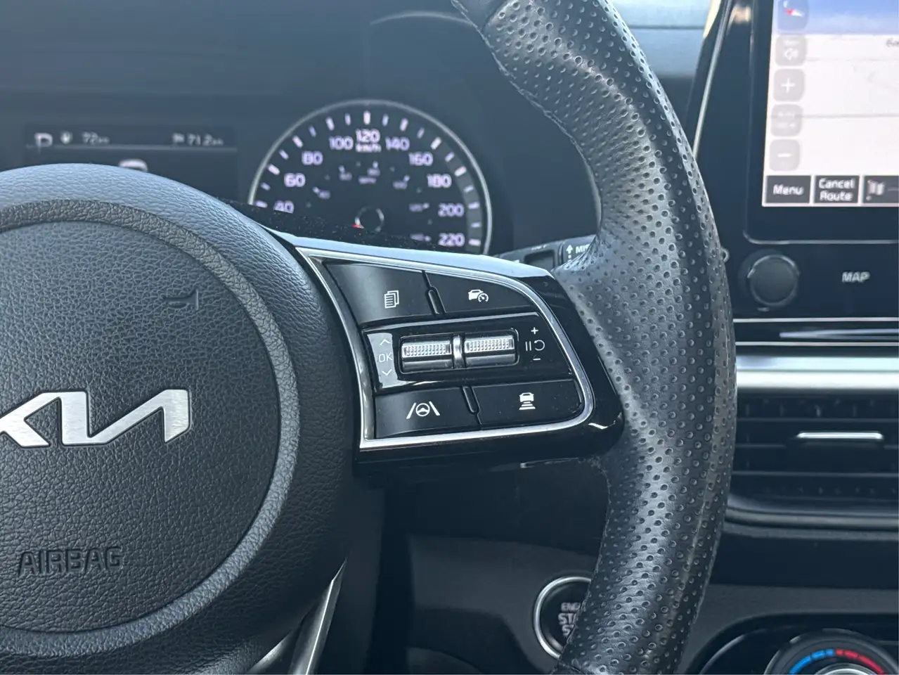 Kia Forte снимка Kia Forte