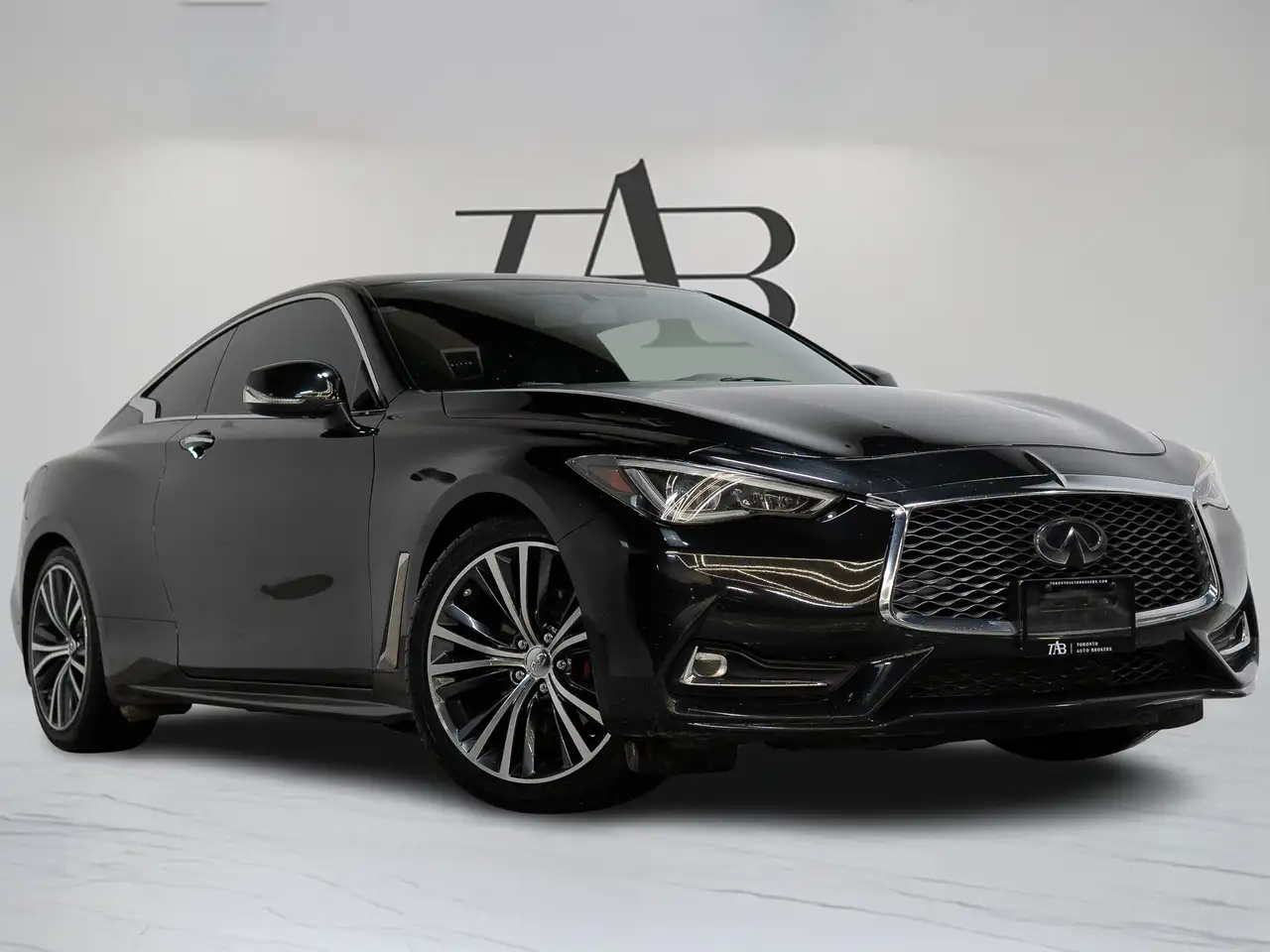 Infiniti Q60 fotografie Infiniti Q60