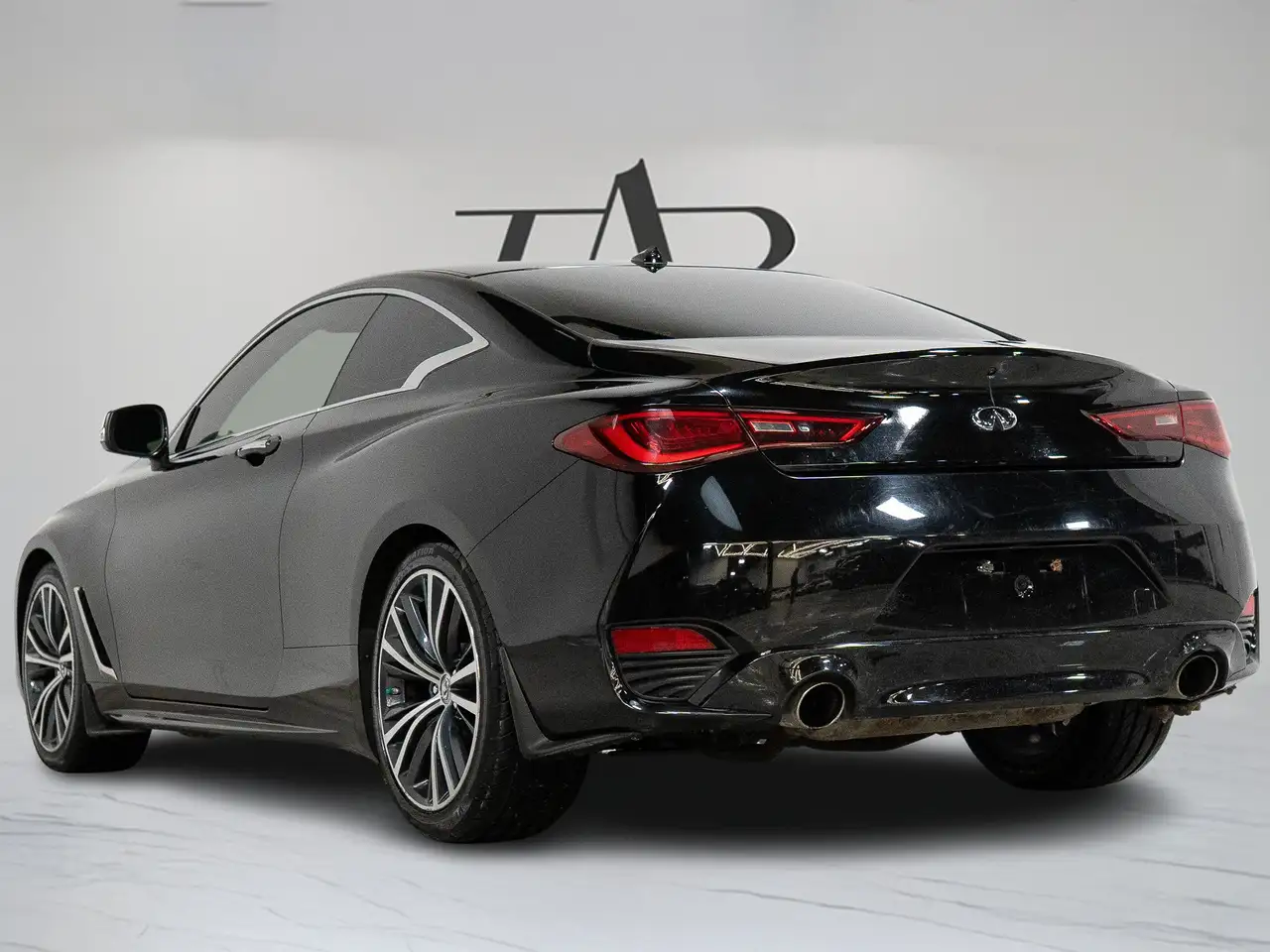 Infiniti Q60 fotografie Infiniti Q60