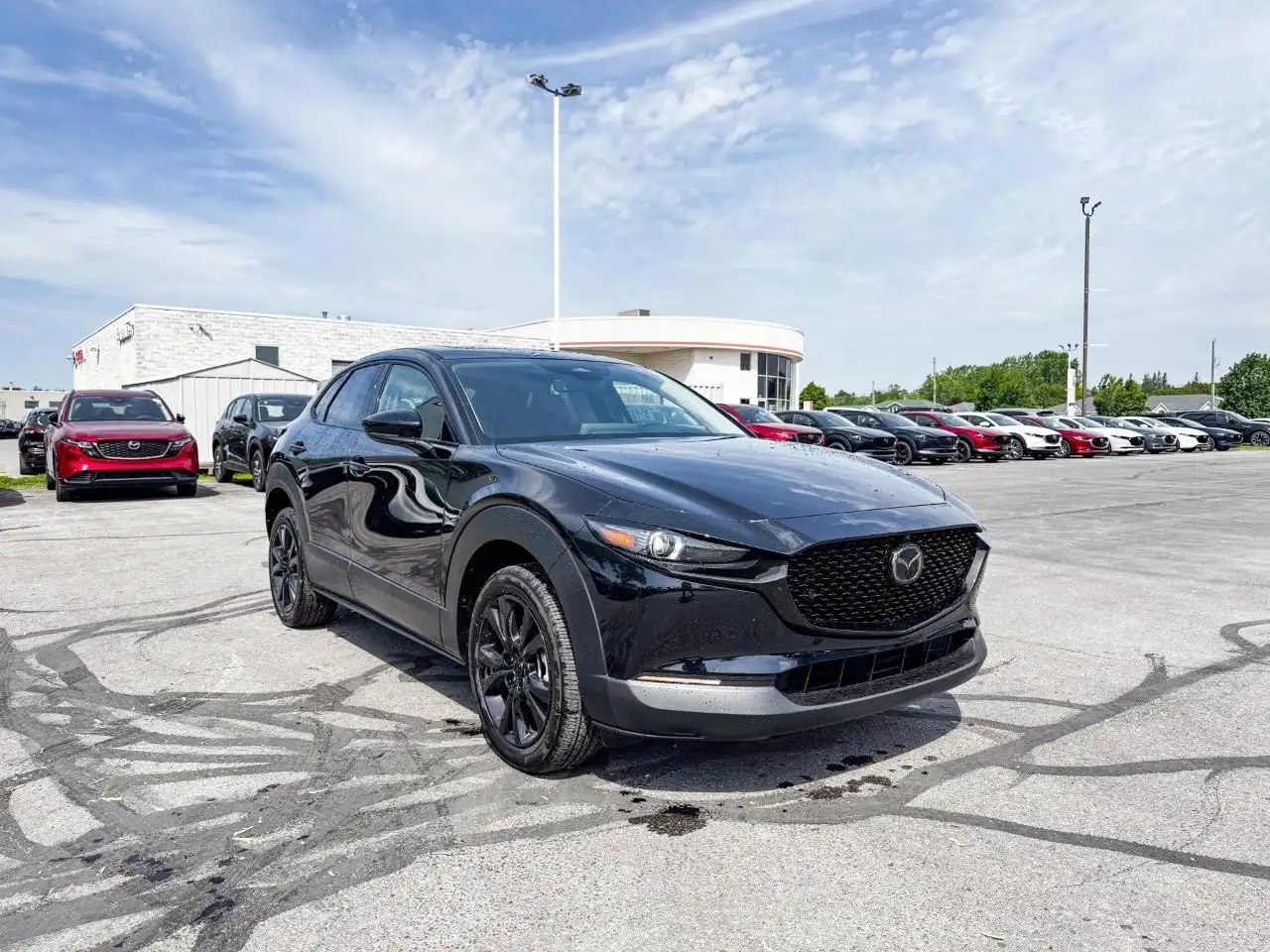 Mazda CX-30 photo Mazda CX-30
