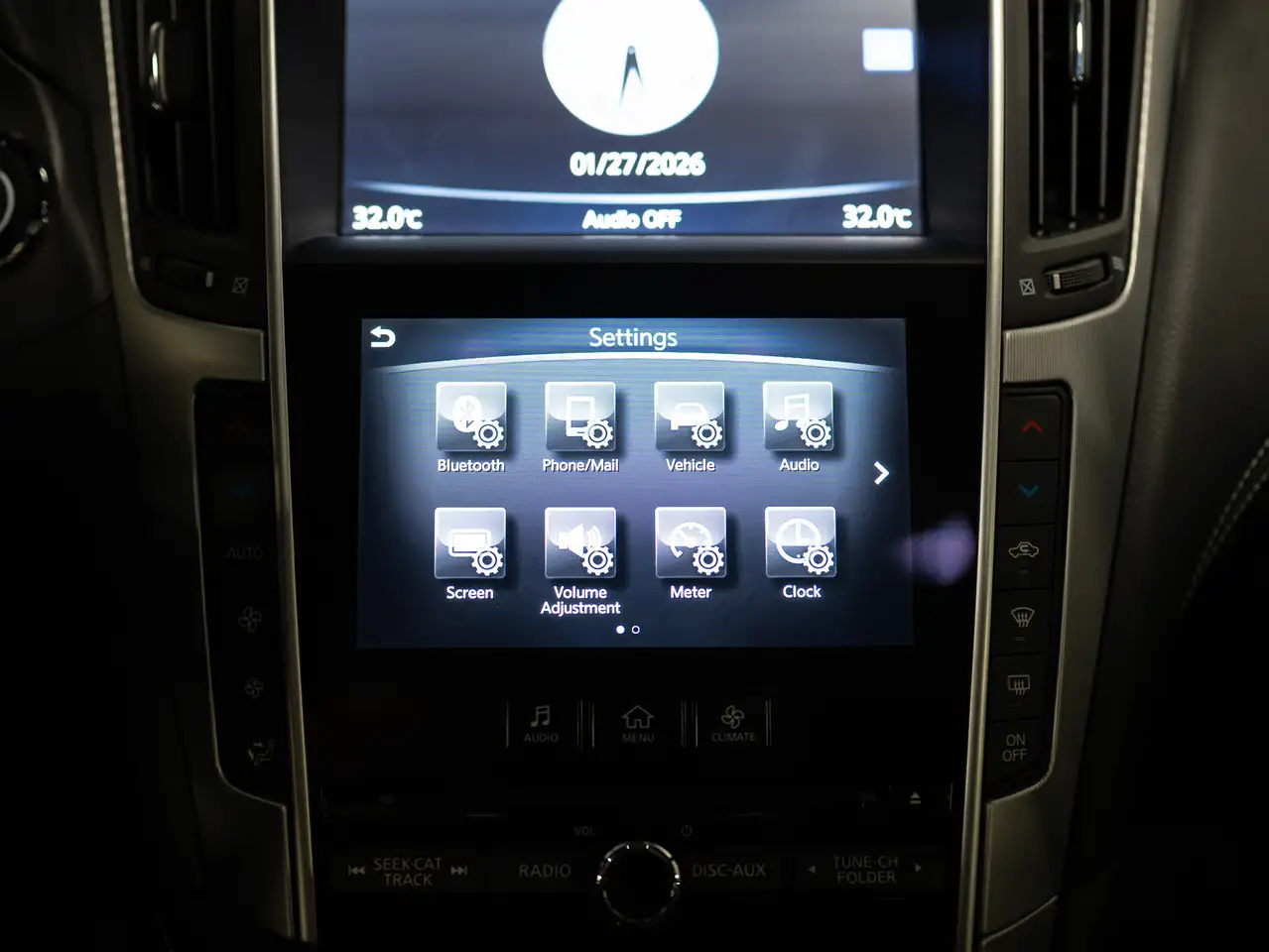 Infiniti Q60 fotografie Infiniti Q60