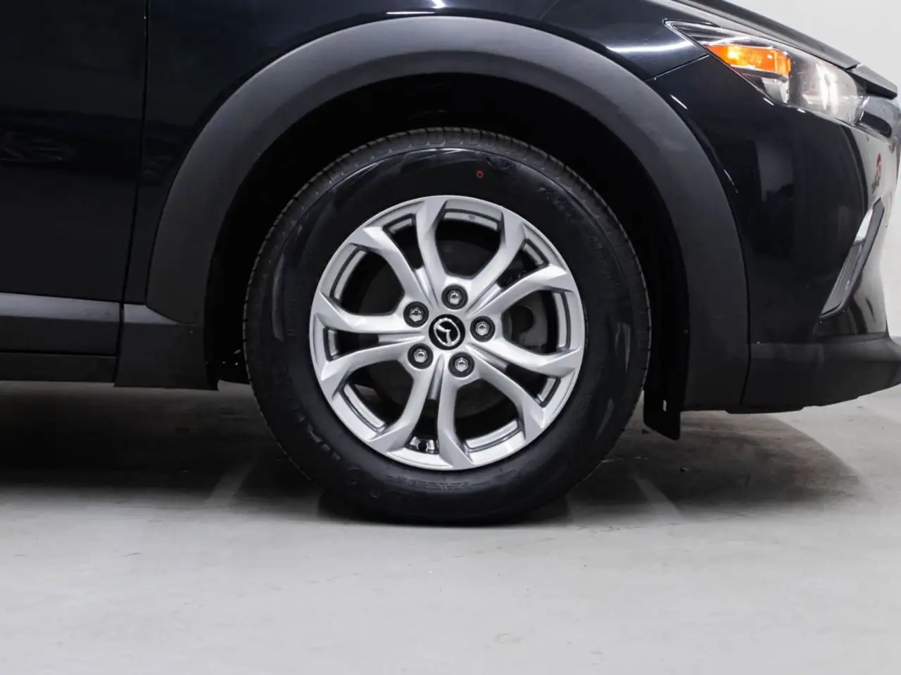 Mazda CX-3 photo Mazda CX-3