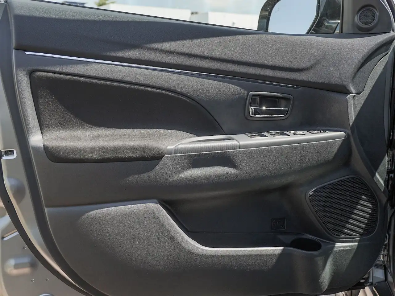 Mitsubishi RVR снимка Mitsubishi RVR
