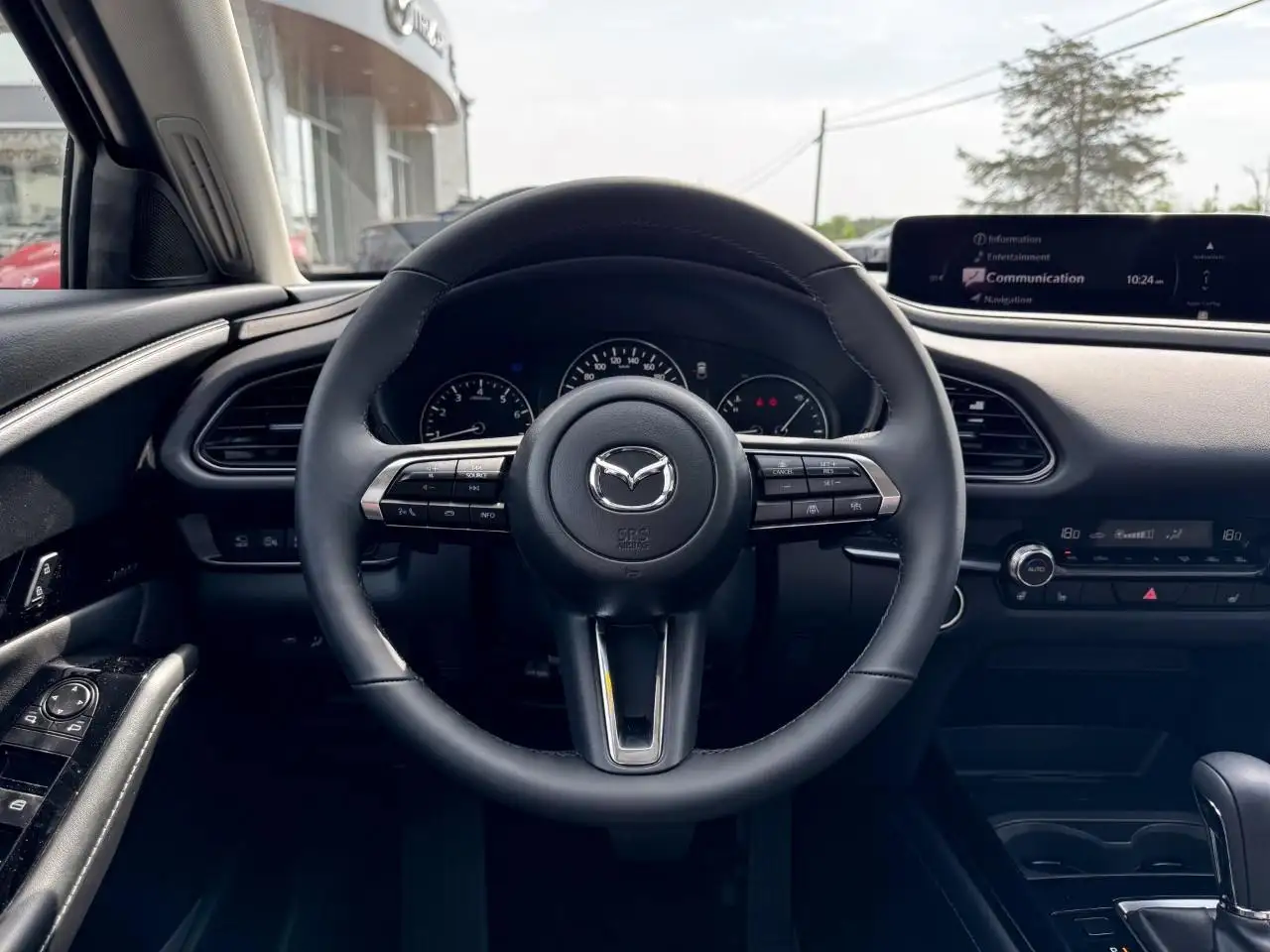Mazda CX-30 photo Mazda CX-30