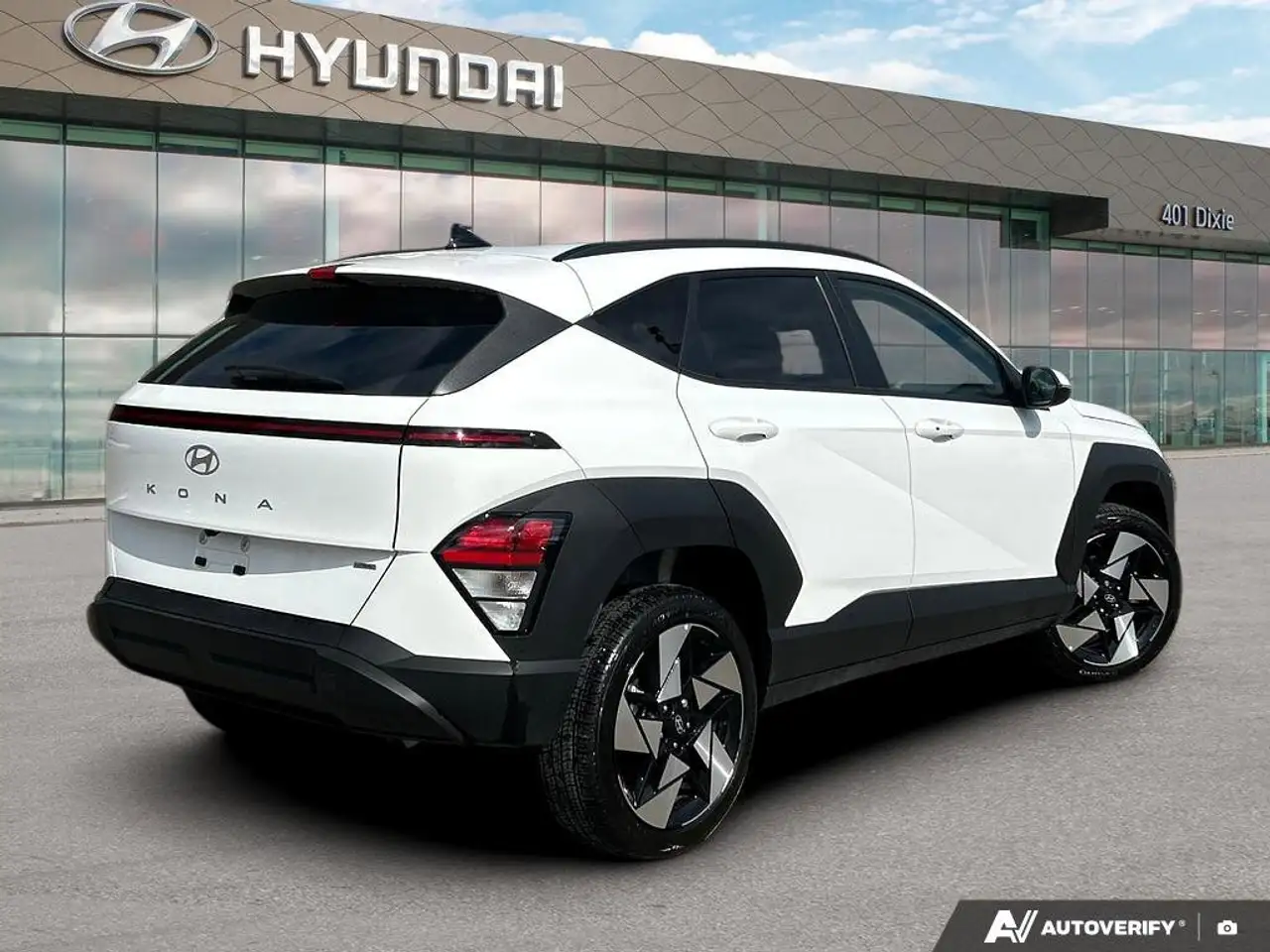 Hyundai KONA снимка Hyundai KONA