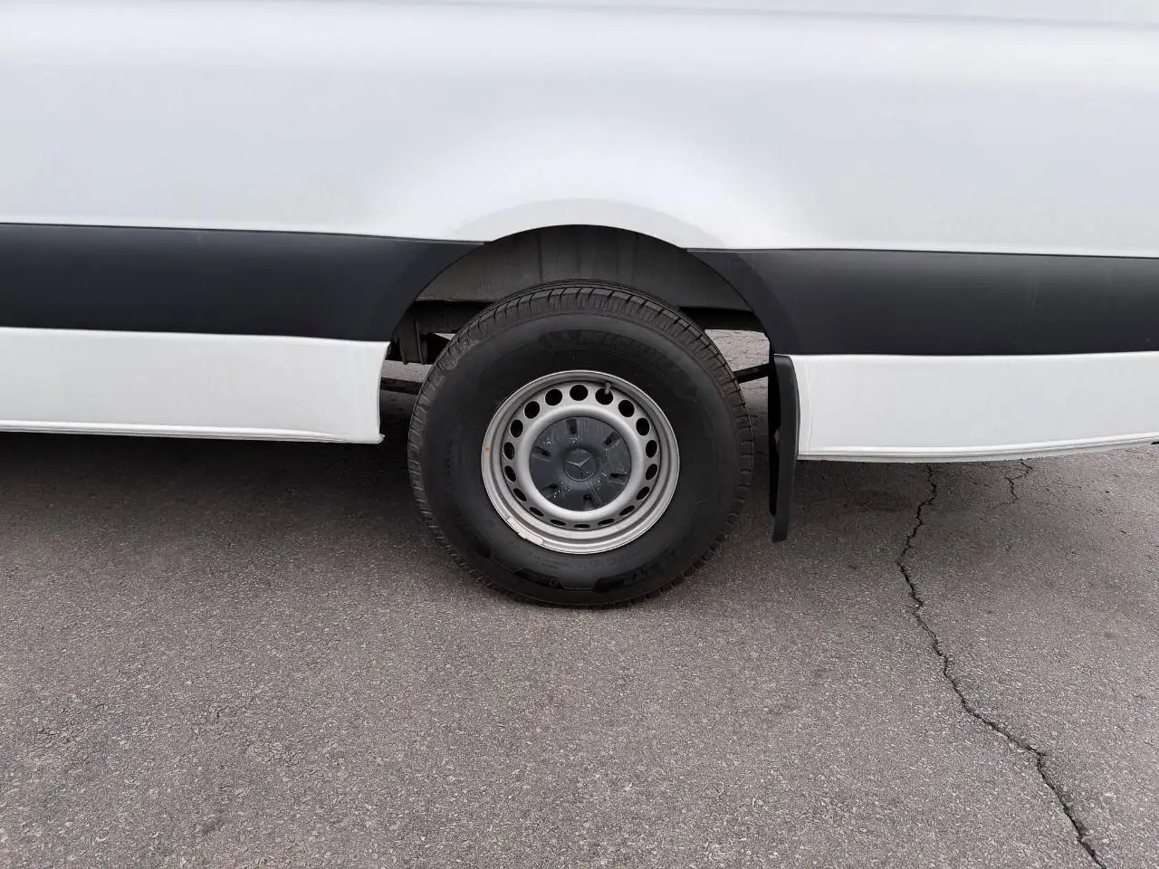 Mercedes-Benz Sprinter снимка Mercedes-Benz Sprinter
