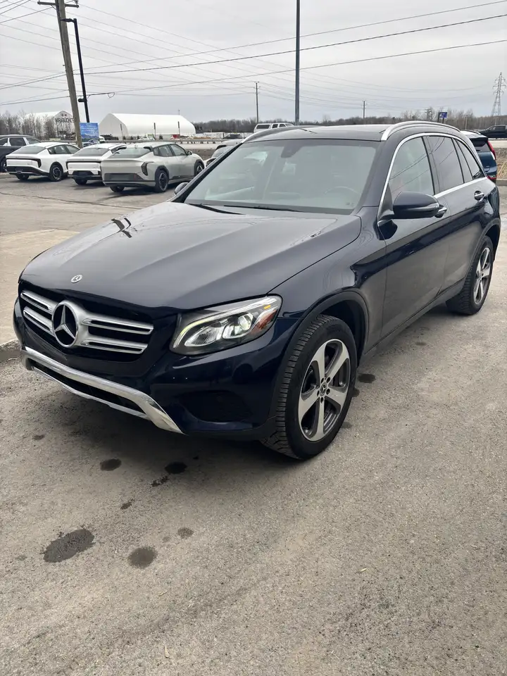 Mercedes-Benz GLC снимка Mercedes-Benz GLC