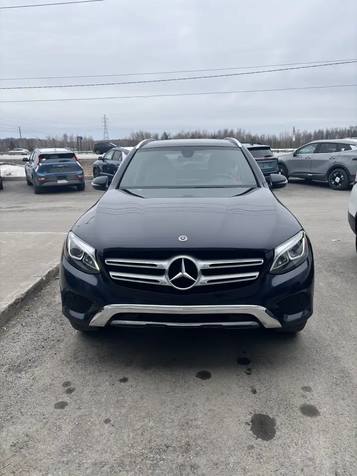 Mercedes-Benz GLC снимка Mercedes-Benz GLC