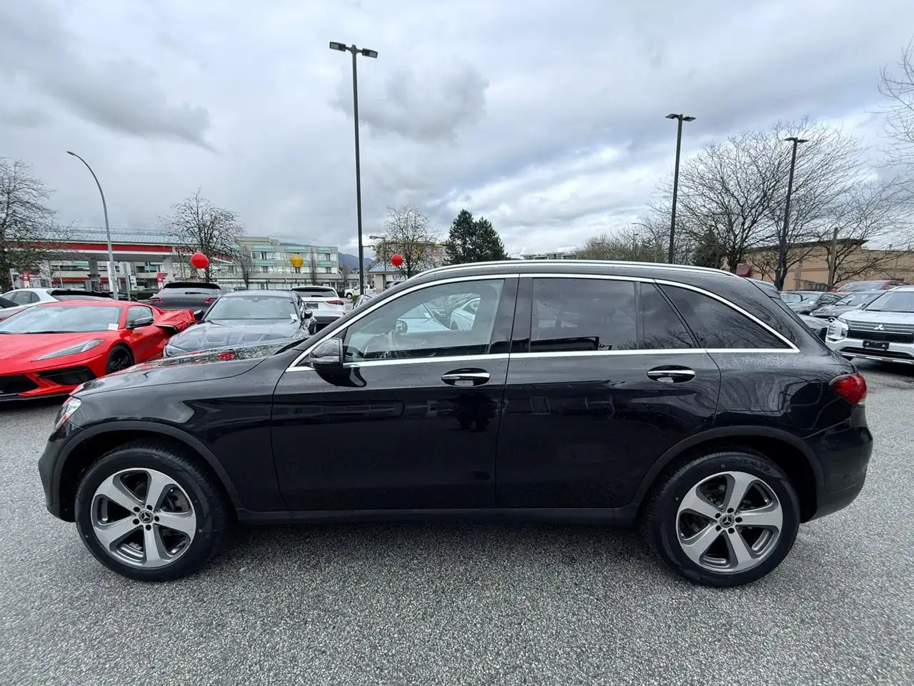 Mercedes-Benz GLC снимка Mercedes-Benz GLC