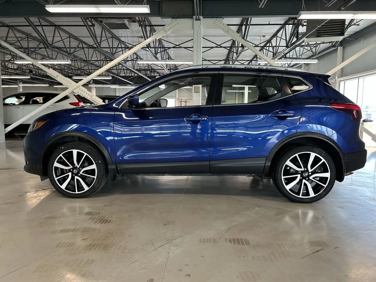 Nissan Qashqai снимка Nissan Qashqai