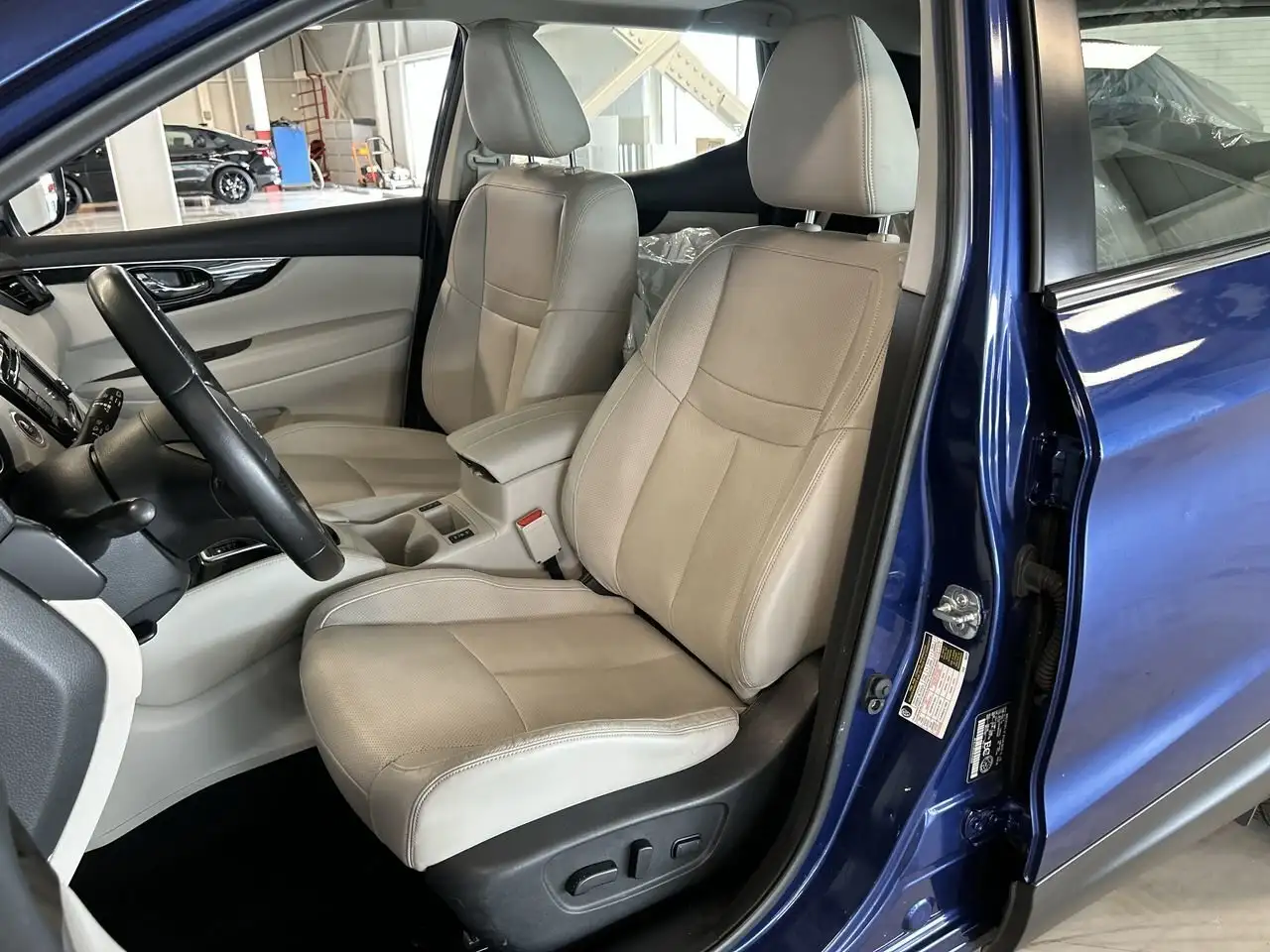 Nissan Qashqai снимка Nissan Qashqai