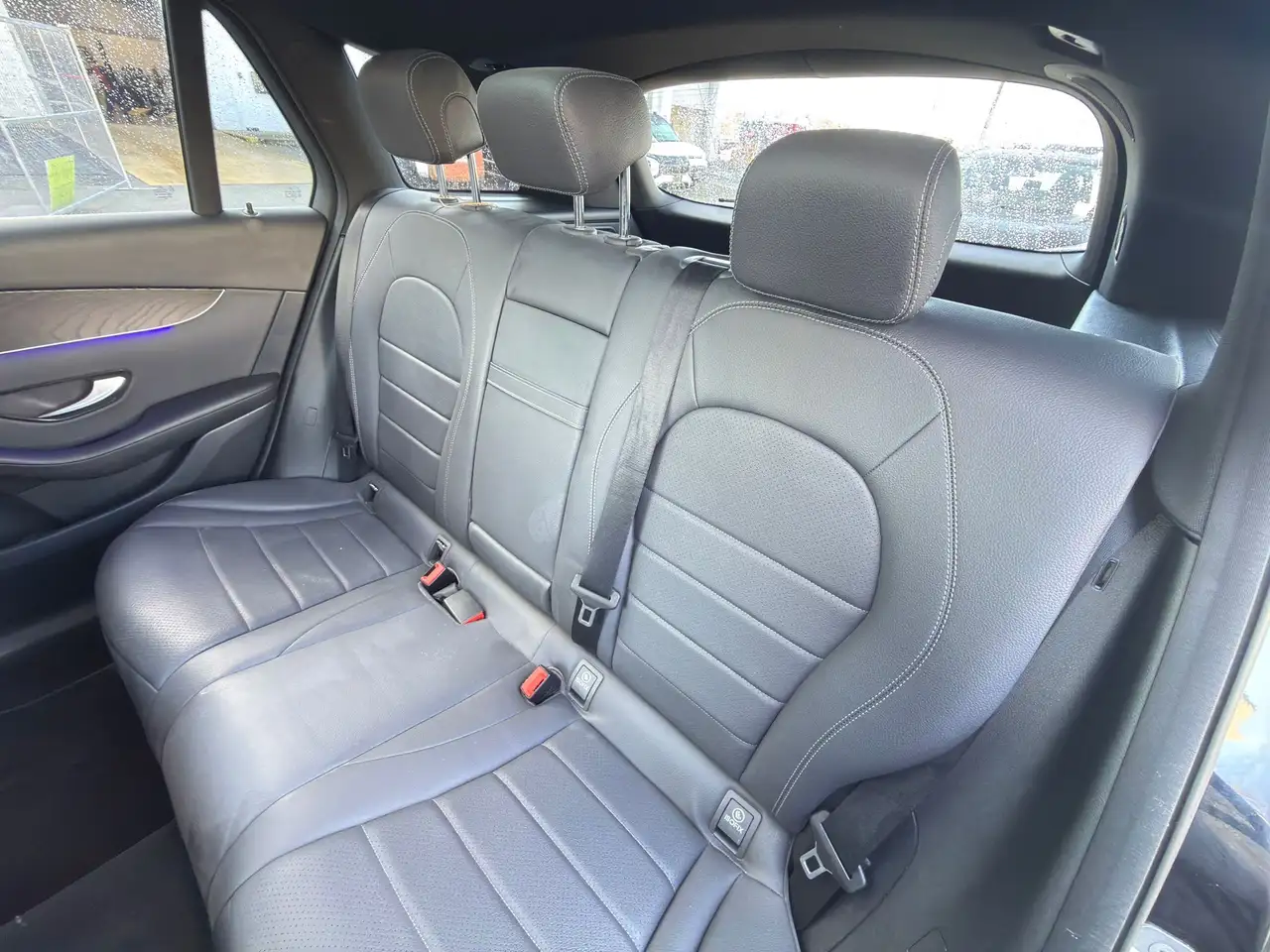Mercedes-Benz GLC снимка Mercedes-Benz GLC