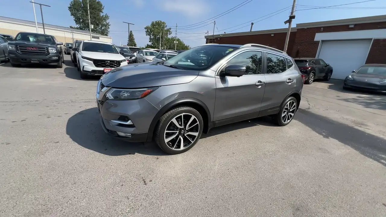 Nissan Qashqai снимка Nissan Qashqai