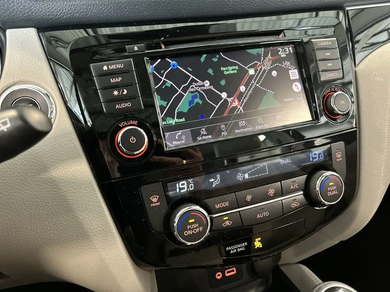 Nissan Qashqai снимка Nissan Qashqai
