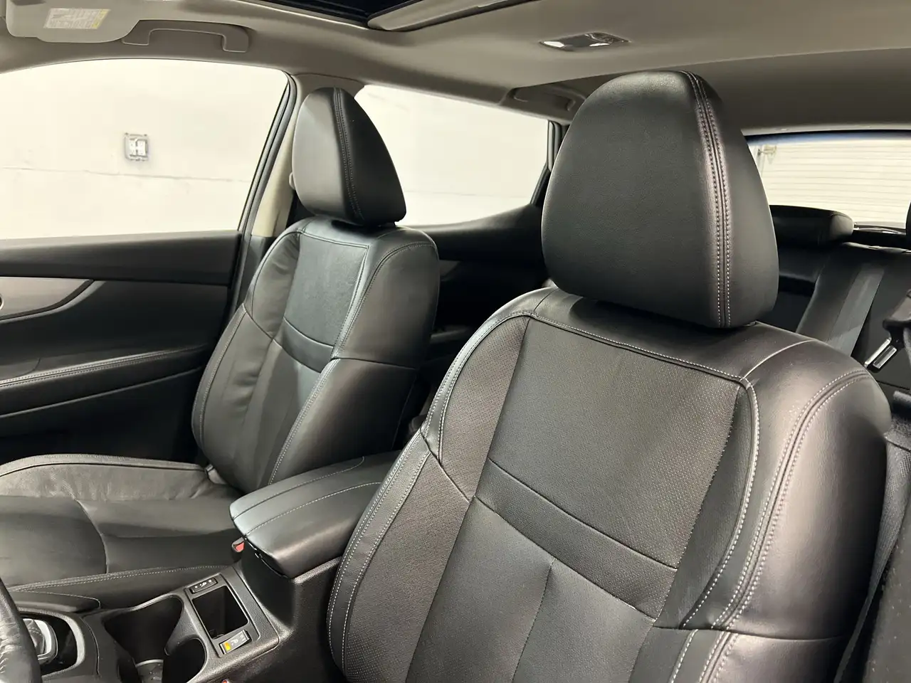 Nissan Qashqai снимка Nissan Qashqai