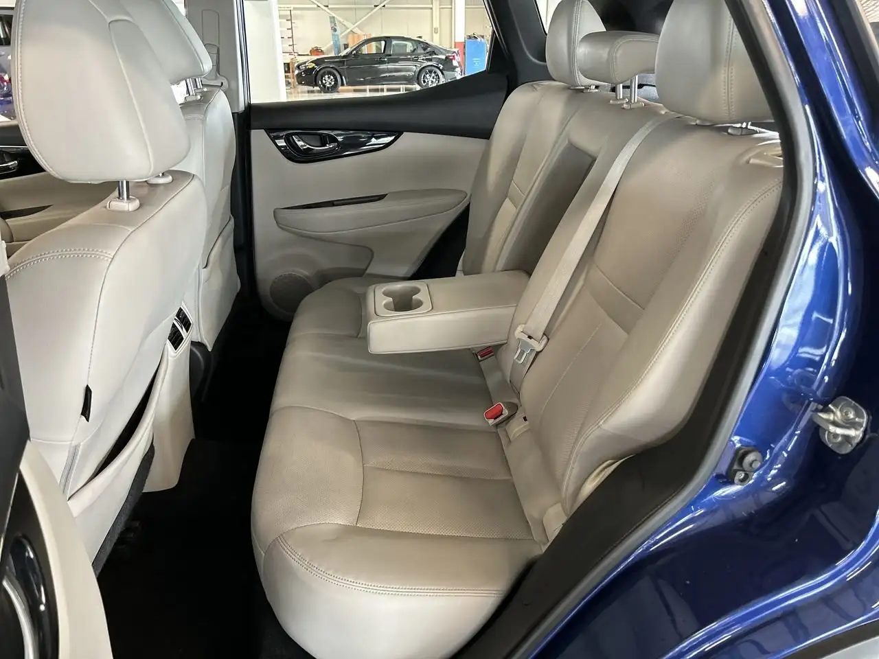 Nissan Qashqai снимка Nissan Qashqai