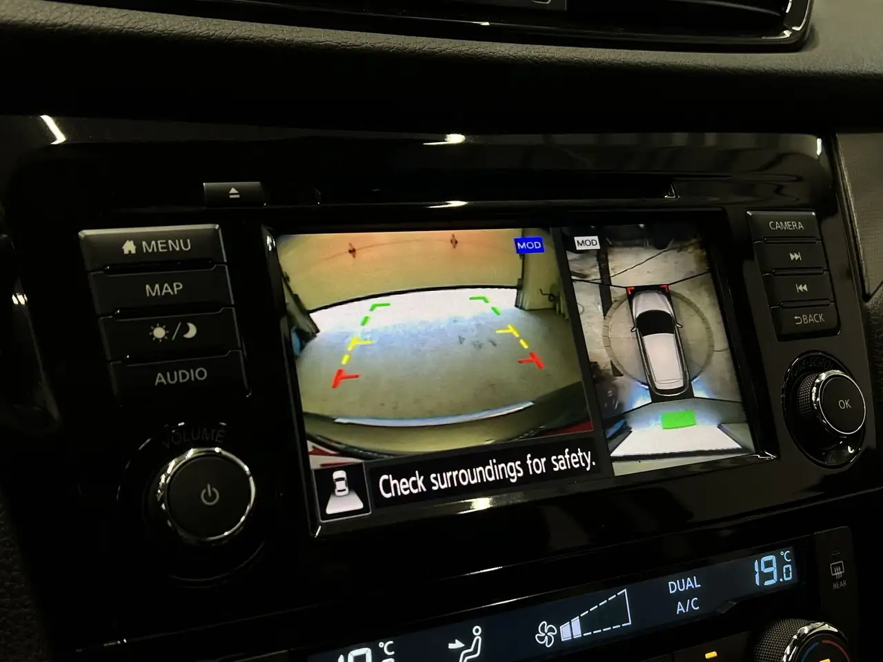 Nissan Qashqai снимка Nissan Qashqai
