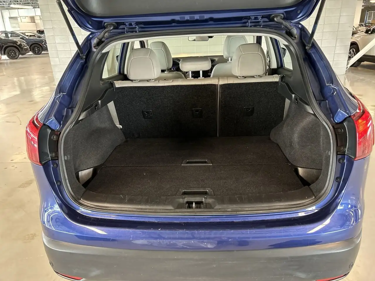Nissan Qashqai снимка Nissan Qashqai