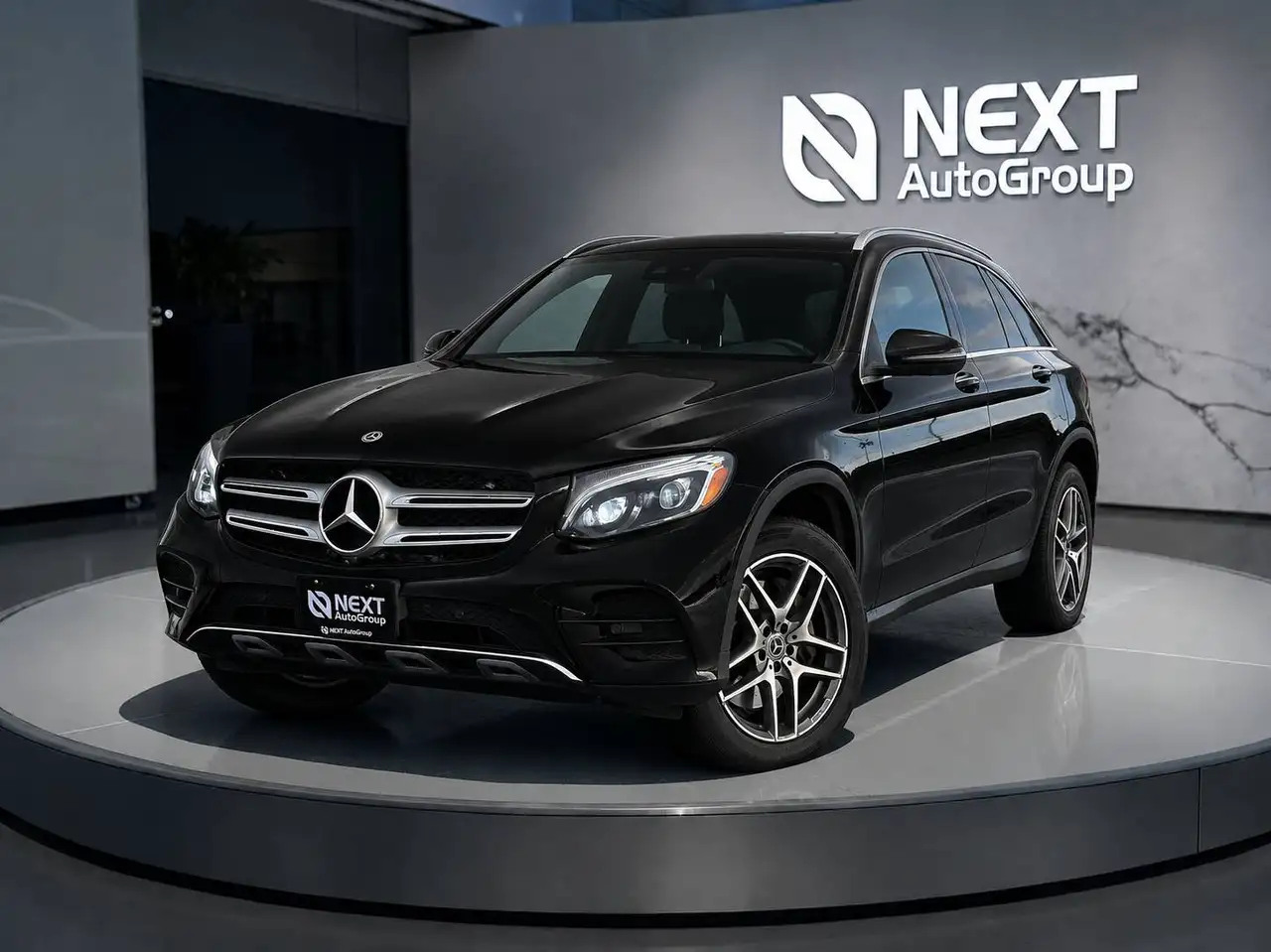 Mercedes-Benz GLC снимка Mercedes-Benz GLC