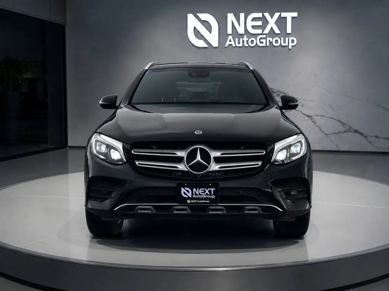 Mercedes-Benz GLC снимка Mercedes-Benz GLC