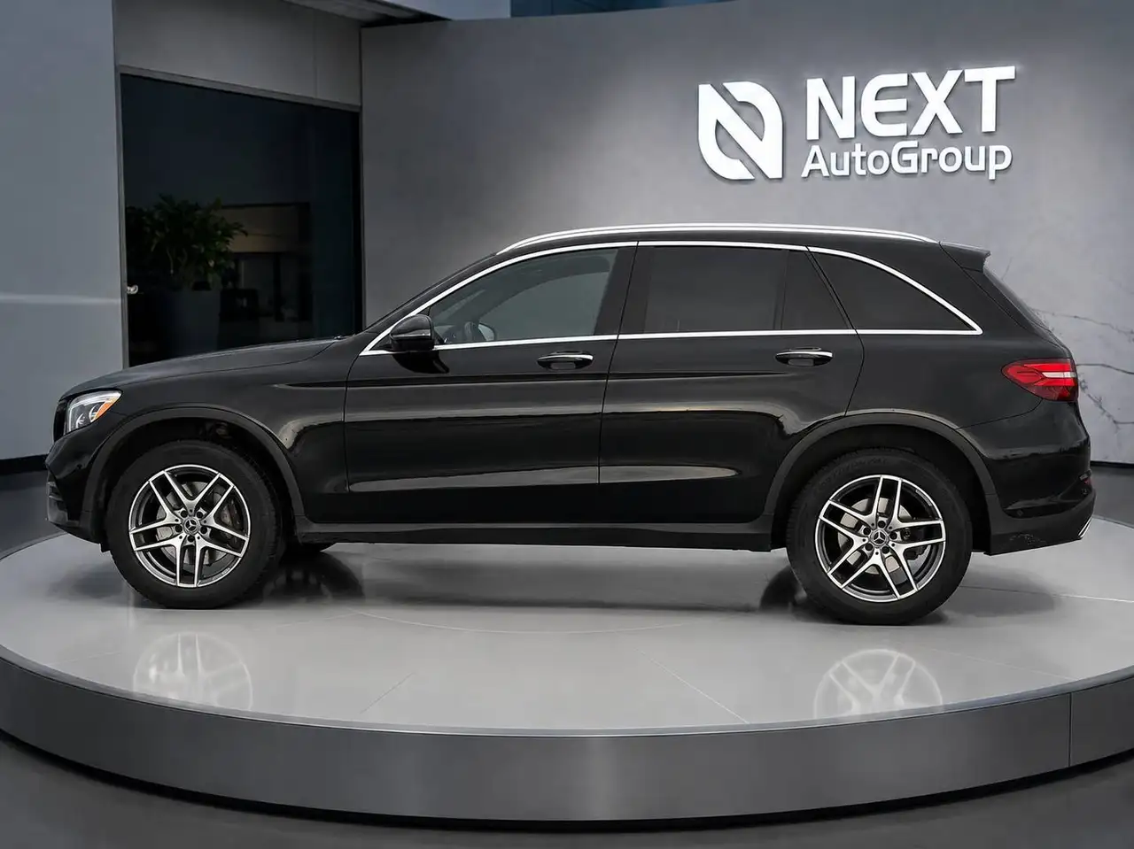 Mercedes-Benz GLC снимка Mercedes-Benz GLC