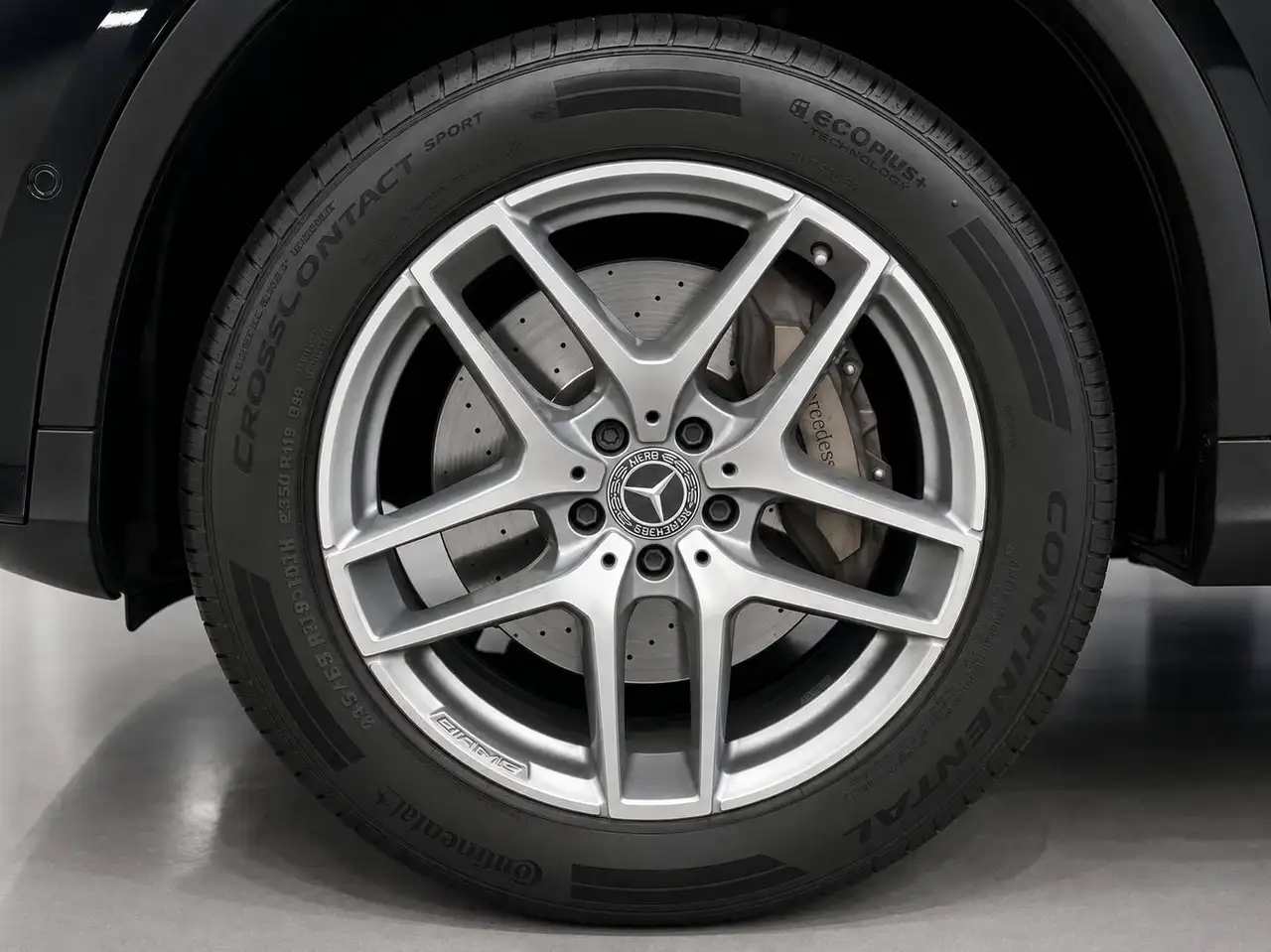 Mercedes-Benz GLC снимка Mercedes-Benz GLC