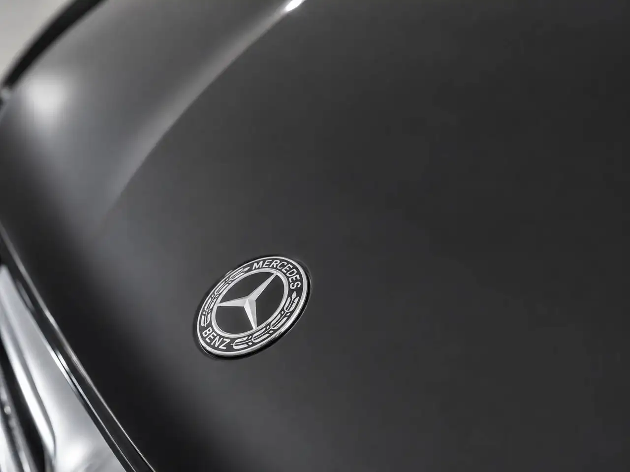 Mercedes-Benz GLC снимка Mercedes-Benz GLC