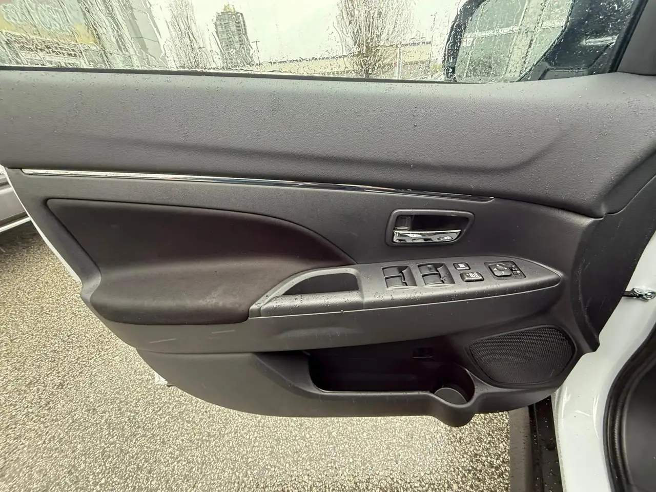 Mitsubishi RVR снимка Mitsubishi RVR