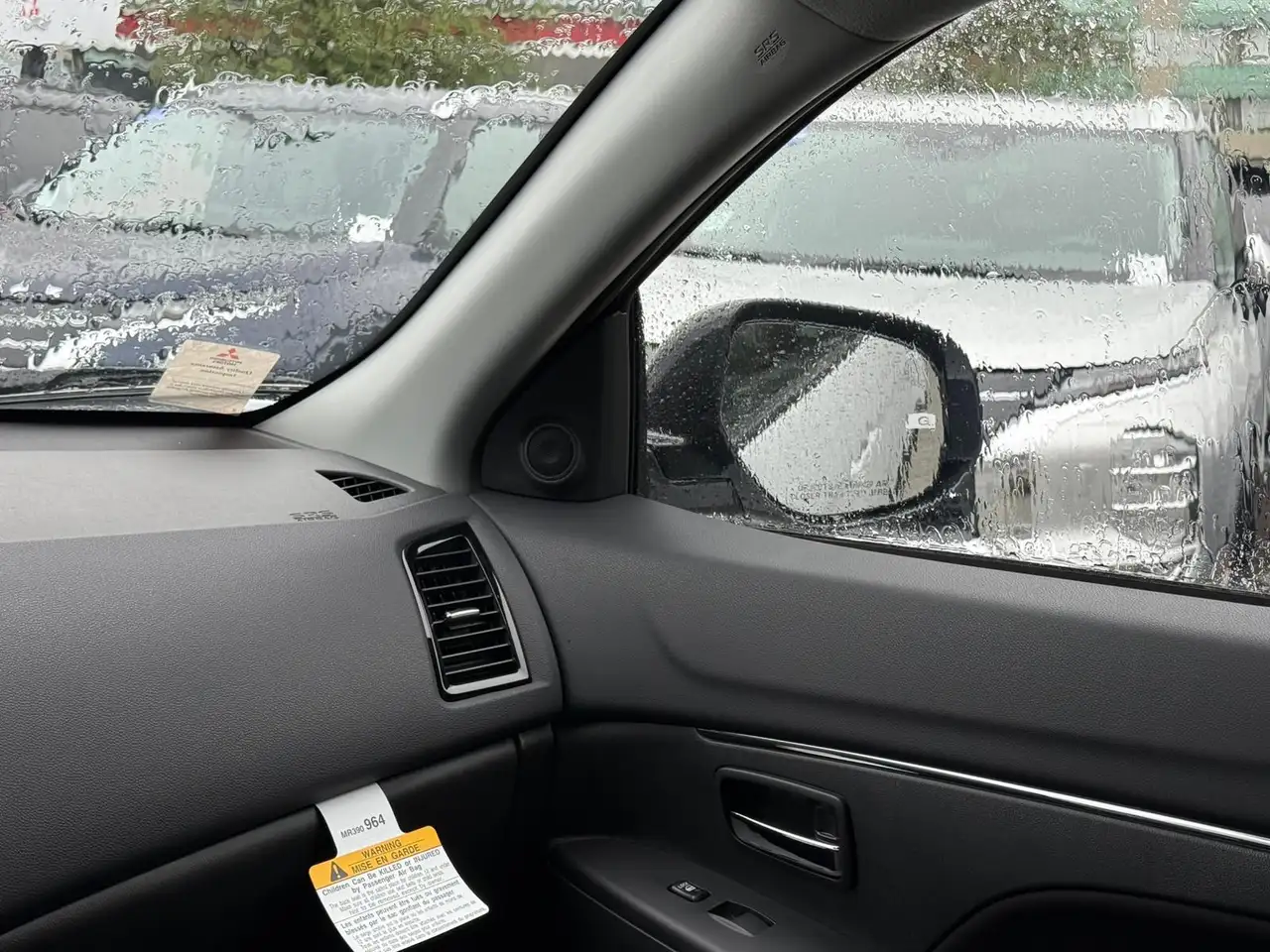 Mitsubishi RVR снимка Mitsubishi RVR