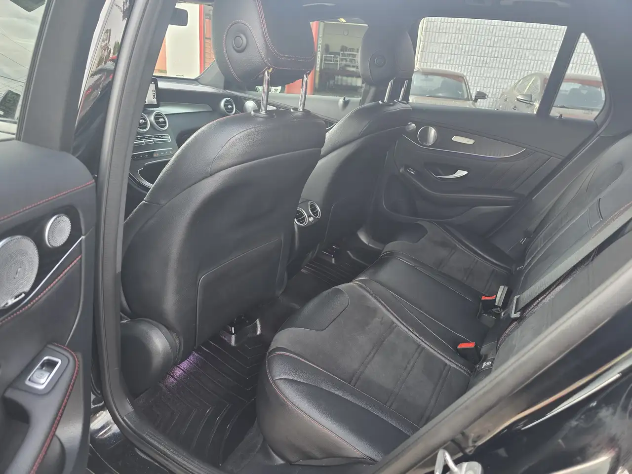 Mercedes-Benz GLC fotografie Mercedes-Benz GLC