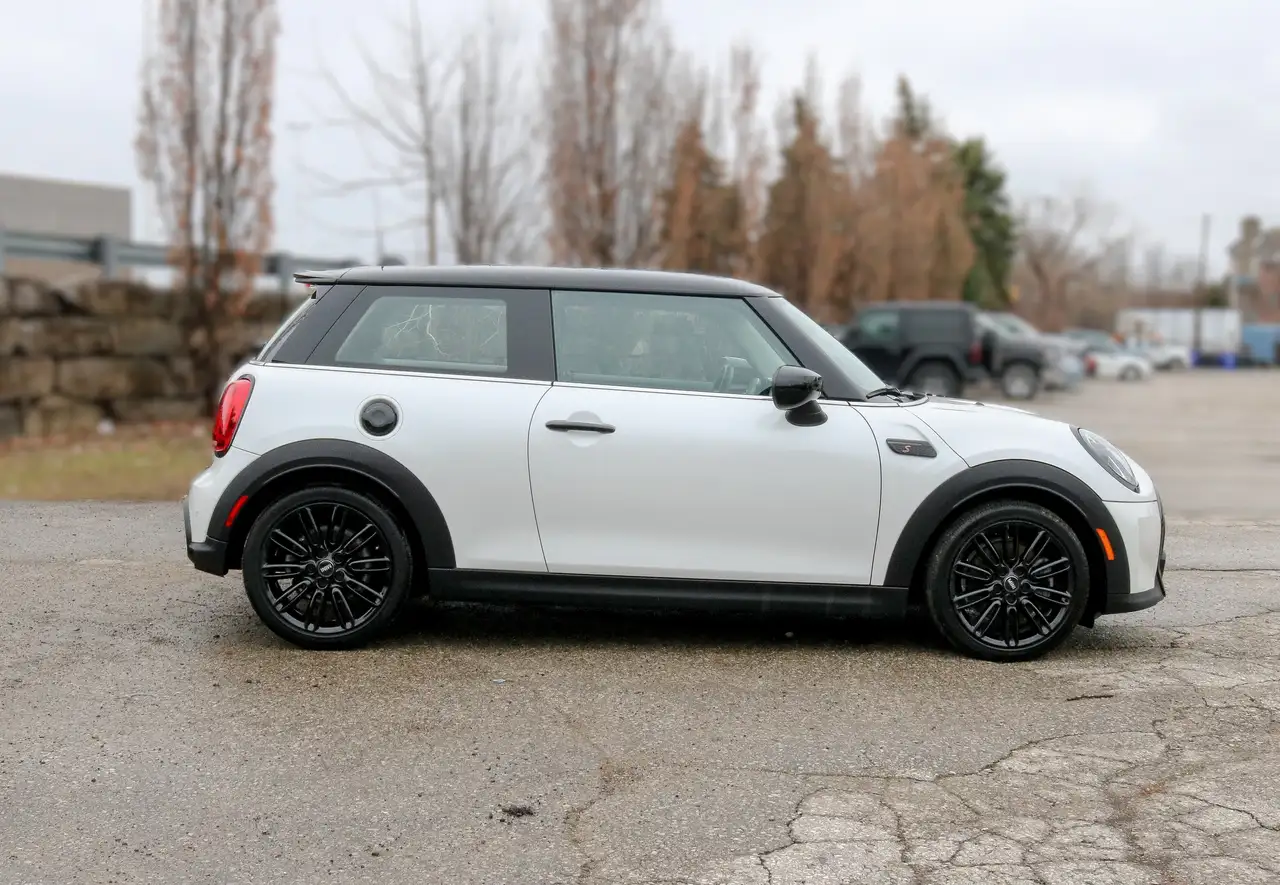 MINI 3 Door снимка MINI 3 Door