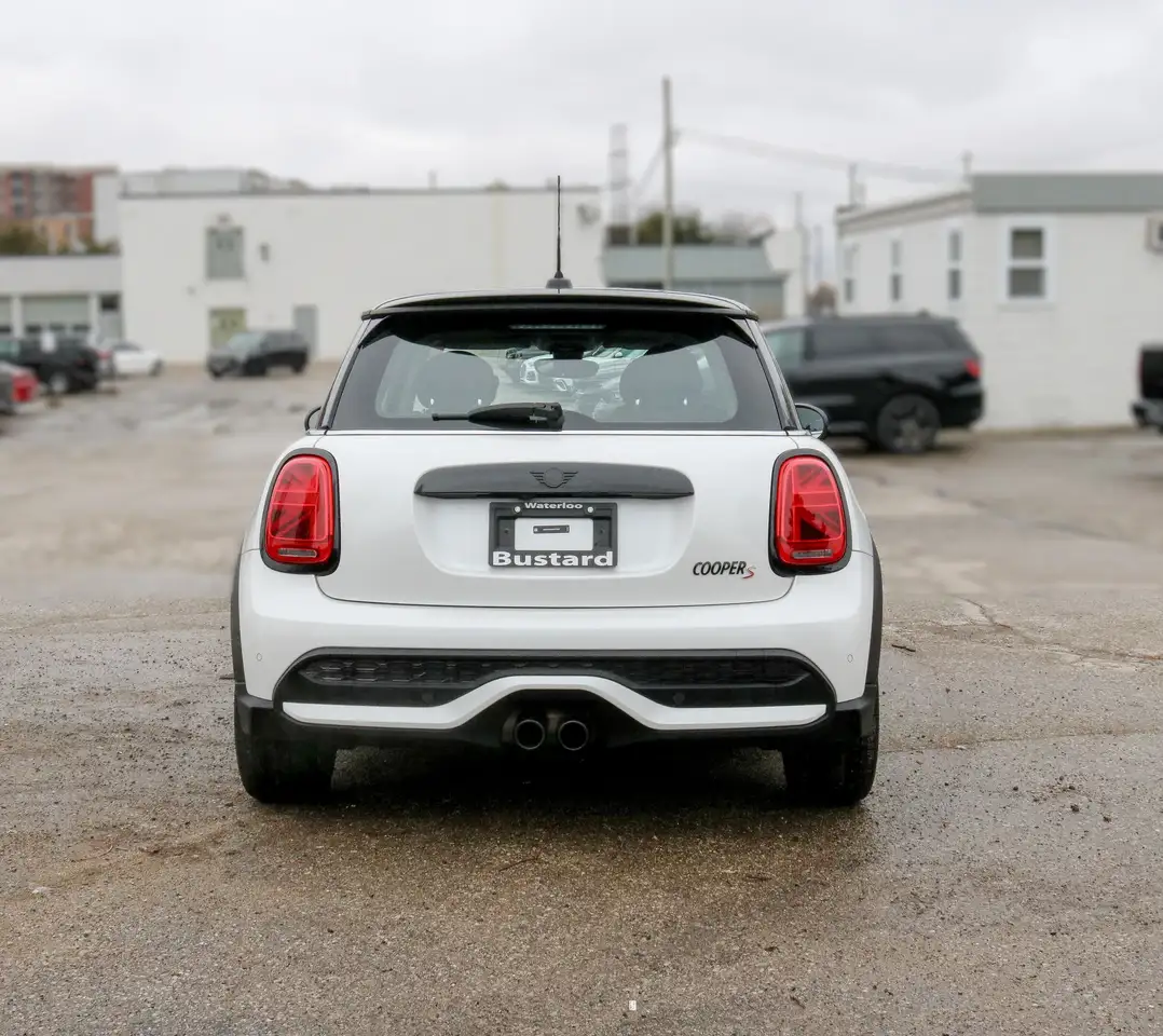 MINI 3 Door снимка MINI 3 Door