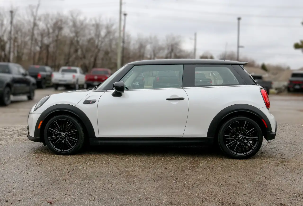 MINI 3 Door снимка MINI 3 Door