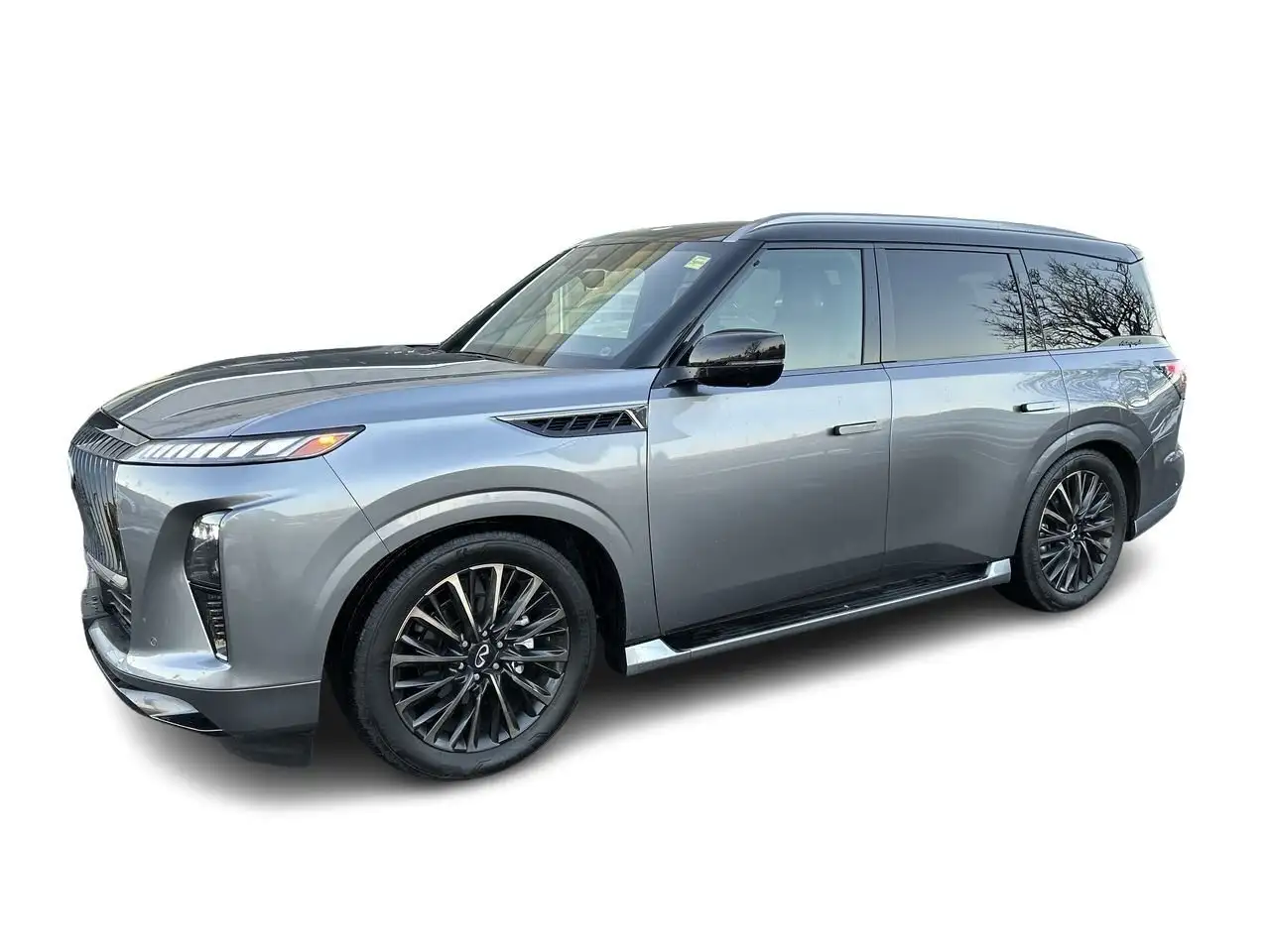 Infiniti QX80 снимка Infiniti QX80