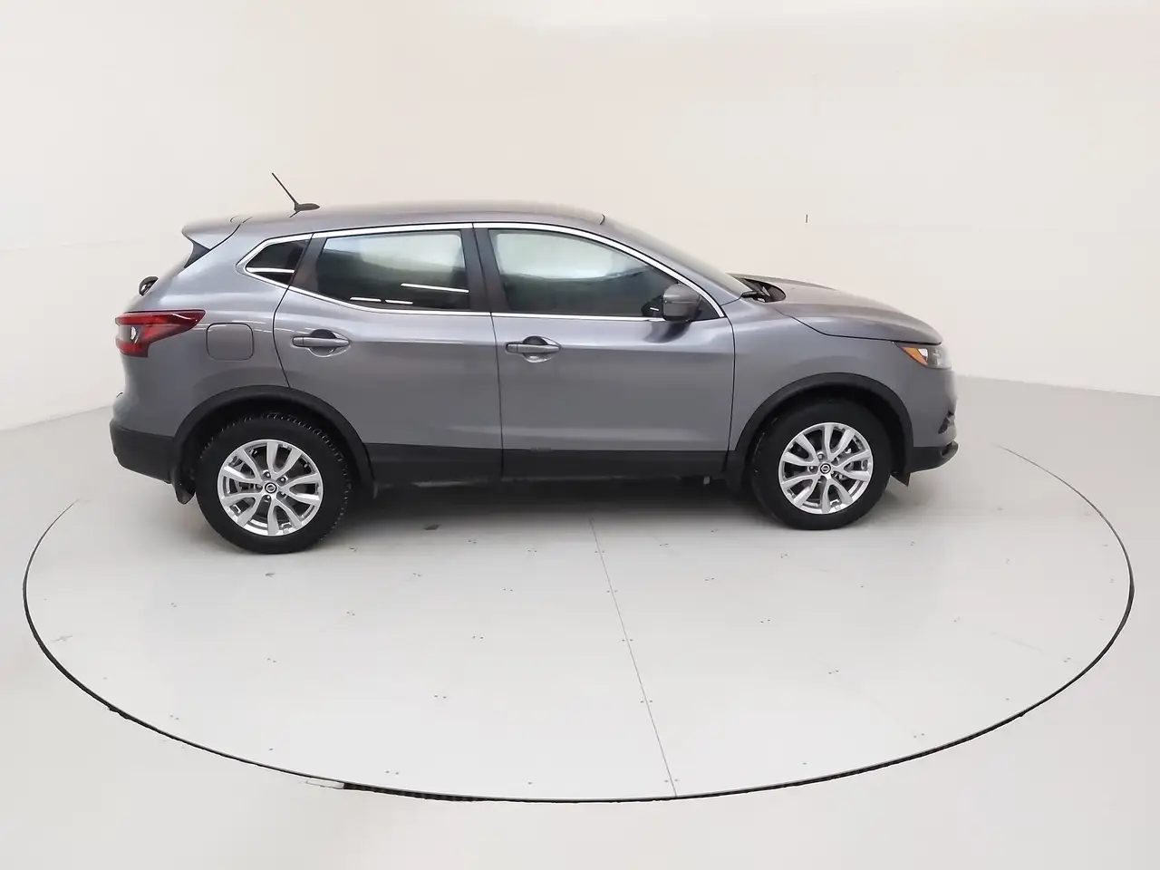 Nissan Qashqai снимка Nissan Qashqai