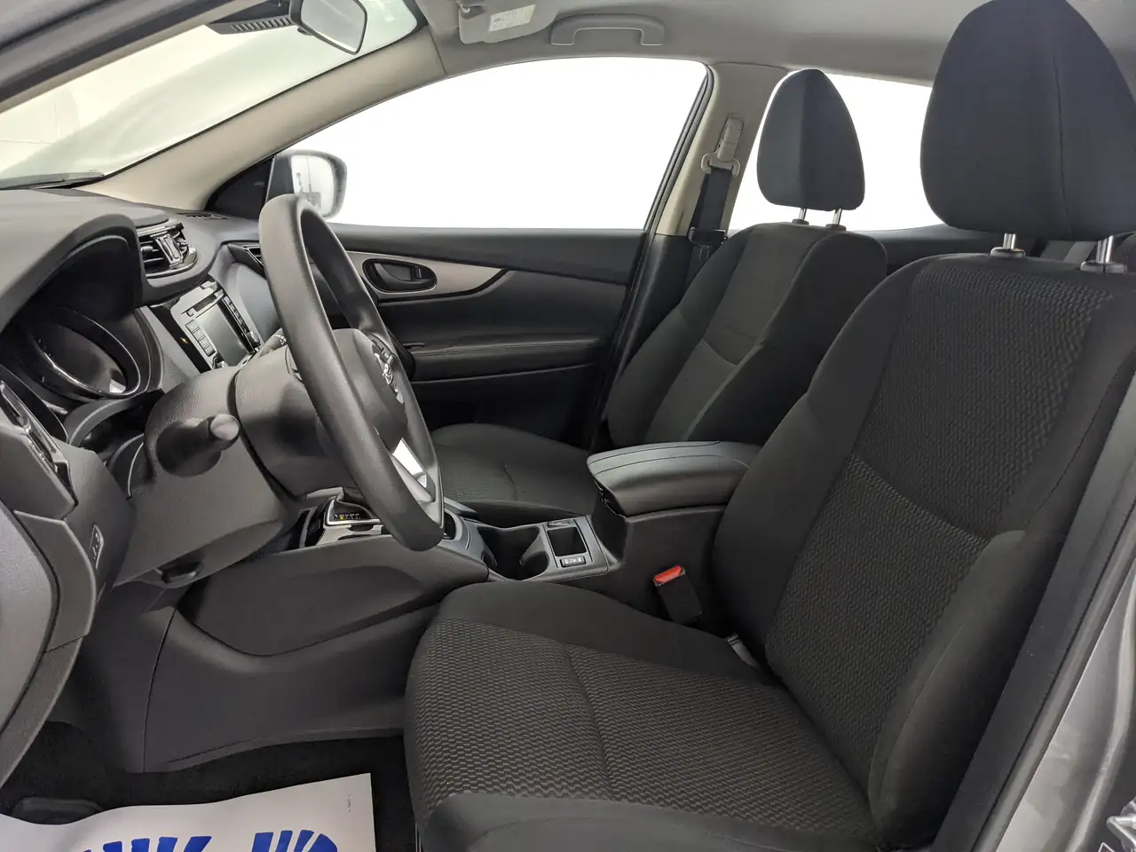 Nissan Qashqai снимка Nissan Qashqai