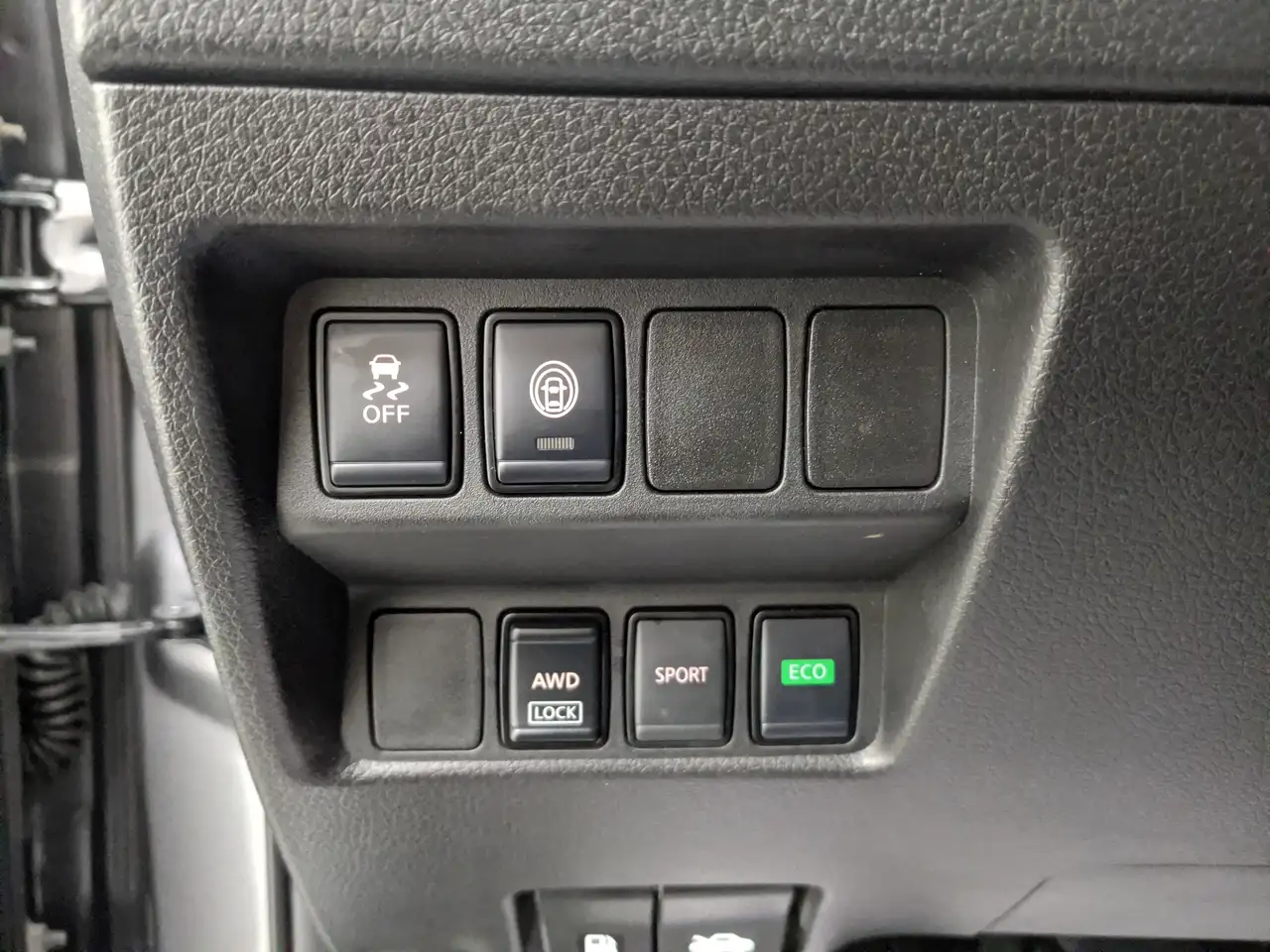 Nissan Qashqai снимка Nissan Qashqai