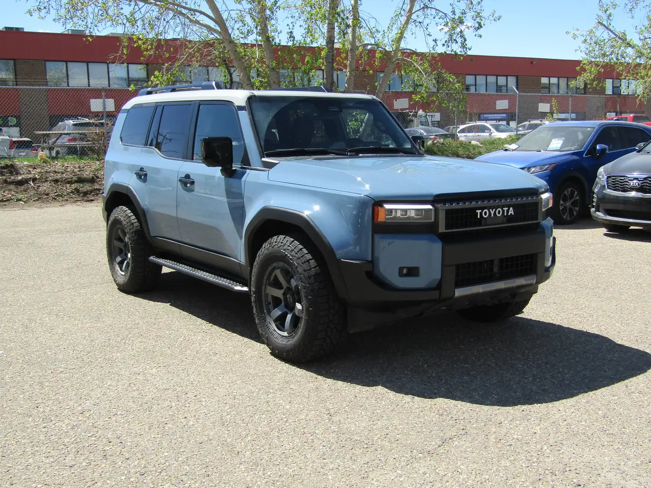 Toyota Land Cruiser снимка Toyota Land Cruiser